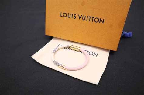 louis vuitton daily confidential bracelet pink|louis vuitton bracelet size chart.